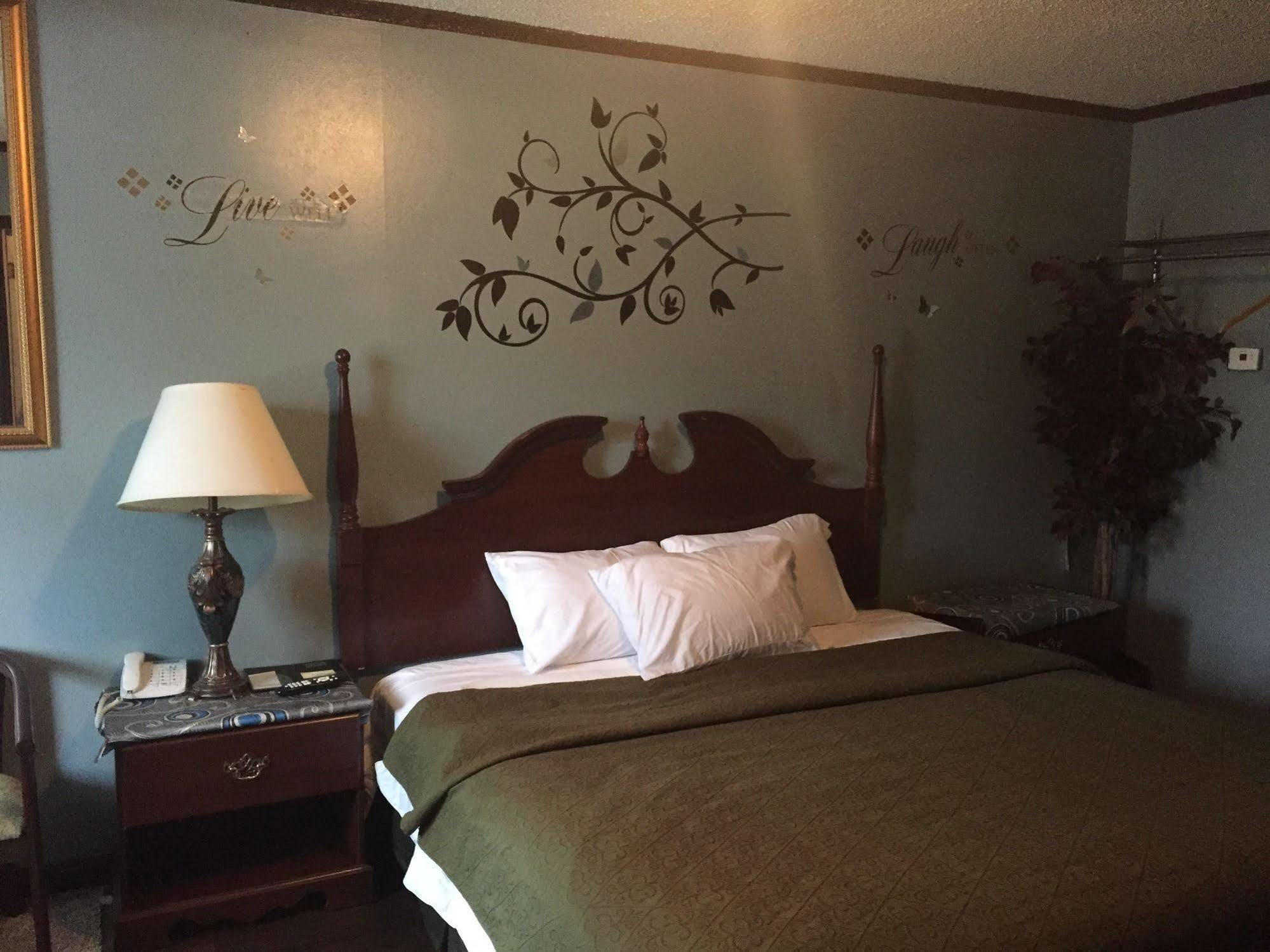 Hamilton Inn Sturbridge Zewnętrze zdjęcie